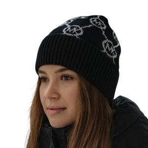 Michael Kors Black Circle Monogram Logo Jet Set Knit Beanie Hat NWT